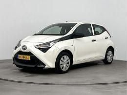 Wit Gebruikt 2020 Toyota Aygo Hatchback | € 8.995 (Goede deal) - Afbeelding 1/3