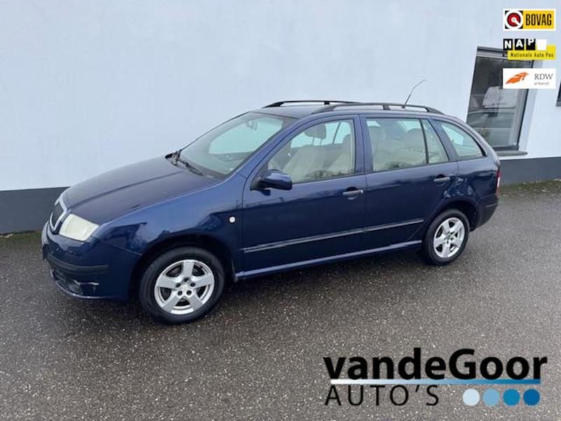 Blauw Occasion 2005 Skoda Fabia Elegance Stationwagen | € 999 (Goede deal) - Afbeelding 1/4