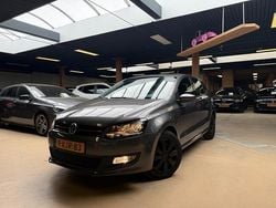 Grijs Gebruikt 2013 VW Polo Comfortline Hatchback | € 5.450 (Eerlijke prijs)