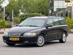 Zwart, metallic lak Gebruikt 2005 Volvo V70 Stationwagen | € 1.999 (Goede deal)