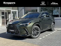 Groen Nieuw 2025 Lexus NX450h+ Executive Line SUV | € 64.900 (Eerlijke prijs)