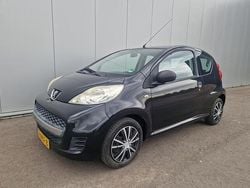 Zwart Gebruikt 2010 Peugeot 107 Urban Move Hatchback | € 2.950 (Eerlijke prijs)