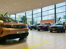 Rood Gebruikt 2022 Opel Mokka Edition SUV | € 18.945 (Goede deal)