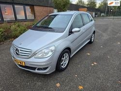 Grijs Gebruikt 2005 Mercedes B170 MPV | € 2.450 (Goede deal)