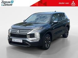 Grijs Nieuw 2025 Mitsubishi Outlander Intense SUV | € 49.048 (Goede deal)