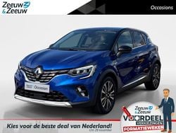 Twotone bleu iron / noir etoi (donker blauw) Gebruikt 2022 Renault Captur Initiale Paris SUV | € 23.935 (Eerlijke prijs)
