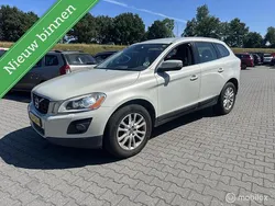 Wit Gebruikt 2010 Volvo XC60 Kinetic SUV | € 8.950 (Eerlijke prijs)