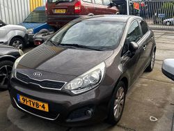 Bruin Gebruikt 2012 Kia Rio Hatchback | € 1.000