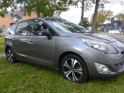Grijs Gebruikt 2011 Renault Grand Scénic III Bose Edition MPV | € 1.350 (Super prijs)