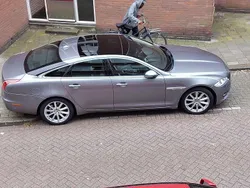 Grijs Gebruikt 2013 Jaguar XJ Luxury Sedan | € 9.950