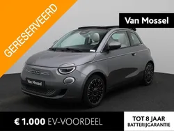 Grijs Gebruikt 2023 Fiat 500e La Prima Cabriolet | € 25.900 (Eerlijke prijs)