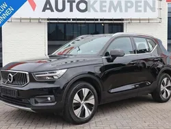 Zwart, metallic lak Gebruikt 2020 Volvo XC40 Business Edition SUV | € 26.900 (Goede deal)
