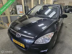 Zwart Gebruikt 2008 Hyundai i30 Hatchback | € 3.795 (Eerlijke prijs)