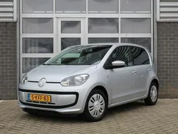 Grijs, metallic lak Gebruikt 2013 VW up! move up! Hatchback | € 7.450 (Eerlijke prijs)
