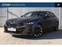 Grijs Gebruikt 2024 BMW i5 M Sport Sedan | € 81.450 (Eerlijke prijs)
