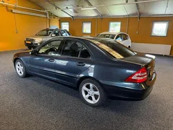 Zwart Gebruikt 2002 Mercedes C200 Elegance Sedan | € 1.799 (Goede deal)