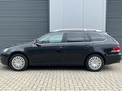 Zwart Gebruikt 2012 VW Golf VII Comfortline Stationwagen | € 6.950 (Duur)