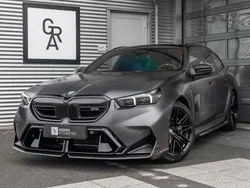 Grijs, metallic lak Gebruikt 2025 BMW M5 M Performance Stationwagen | € 199.950
