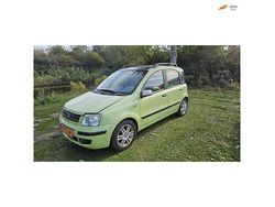Groen Gebruikt 2004 Fiat Panda Dynamic Hatchback | € 1.250 (Eerlijke prijs)