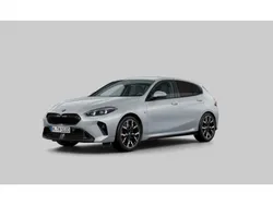Grijs, metallic lak Gebruikt 2025 BMW 120 M Sport Hatchback | € 51.504 (Iets duurder)