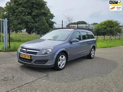 Grijs Gebruikt 2006 Opel Astra Edition Stationwagen | € 1.250 (Eerlijke prijs)