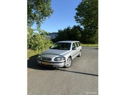 Grijs Gebruikt 2004 Volvo V70 Comfort Stationwagen | € 2.100 (Eerlijke prijs)