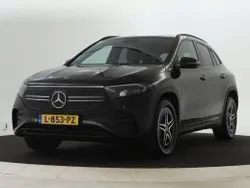 Kosmoszwart metaalkleur Gebruikt 2021 Mercedes EQA250 Business SUV | € 33.495 (Iets duurder)