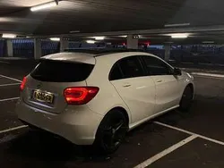 Wit Gebruikt 2015 Mercedes A180 Hatchback | € 12.499 (Eerlijke prijs)