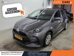 Grijs Gebruikt 2023 Toyota Yaris Hybrid Active Hatchback | € 20.250 (Eerlijke prijs)