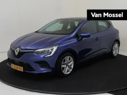 Blauw Gebruikt 2021 Renault Clio V Zen Hatchback | € 12.940 (Eerlijke prijs)