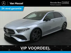 Grijs Gebruikt 2024 Mercedes A180 AMG line Hatchback | € 35.945 (Iets duurder)