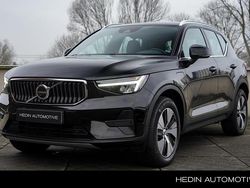 Zwart Gebruikt 2022 Volvo XC40 Core SUV | € 32.995 (Goede deal)