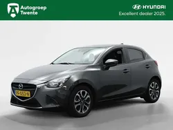 Grijs Gebruikt 2017 Mazda 2 Hatchback | € 14.750 (Eerlijke prijs)