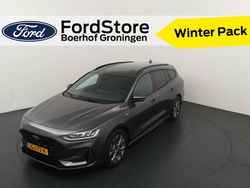 Grijs Gebruikt 2023 Ford Focus ST-Line Stationwagen | € 24.045 (Eerlijke prijs)