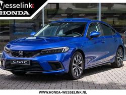 Blauw Gebruikt 2024 Honda Civic Elegance Hatchback | € 38.950 (Eerlijke prijs)