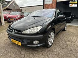 Zwart Gebruikt 2002 Peugeot 206 CC Cabriolet | € 1.450 (Goede deal)
