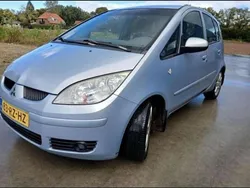 Blauw Gebruikt 2005 Mitsubishi Colt Instyle Stationwagen | € 650