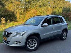 Grijs Gebruikt 2010 VW Tiguan Sport SUV | € 5.250 (Goede deal)