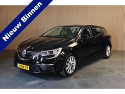Zwart Gebruikt 2017 Renault Mégane GrandTour Life Stationwagen | € 10.450 (Eerlijke prijs)