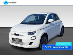 Wit Nieuw 2025 Fiat 500e Hatchback | € 30.270 (Eerlijke prijs)