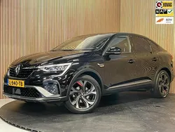 Zwart Gebruikt 2021 Renault Arkana R.S. SUV | € 22.950 (Iets duurder)