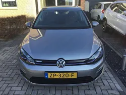 Zilver Gebruikt 2019 VW e-Golf Hatchback | € 10.500 (Goede deal)