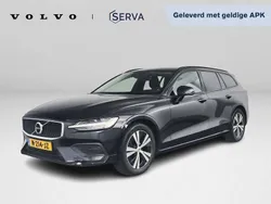 Zwart Gebruikt 2021 Volvo V60 Momentum Stationwagen | € 18.900 (Super prijs)