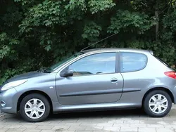 Grijs Gebruikt 2010 Peugeot 206+ Hatchback | € 2.749 (Eerlijke prijs)