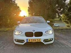Wit Gebruikt 2013 BMW 116 Sport Line Hatchback | € 4.999 (Super prijs)