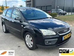 Zwart Gebruikt 2006 Ford Focus Stationwagen | € 999 (Goede deal)