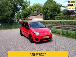 Rood Gebruikt 2011 Renault Twingo Collection Hatchback | € 3.950 (Iets duurder)