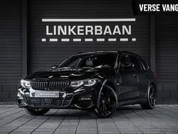 Zwart Gebruikt 2022 BMW 330 M Sport Stationwagen | € 37.895 (Eerlijke prijs)