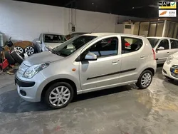 Grijs Gebruikt 2009 Nissan Pixo Acenta Hatchback | € 2.650 (Eerlijke prijs)