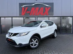 Wit, metallic lak Gebruikt 2016 Nissan Qashqai Visia SUV | € 12.750 (Eerlijke prijs)